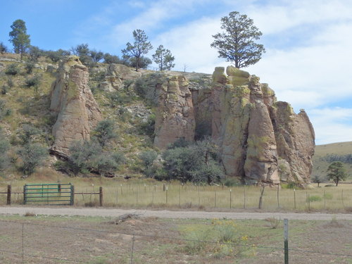 GDMBR: The last Hoodoos for us northboundersThe last Hoodoos for us northbounders.